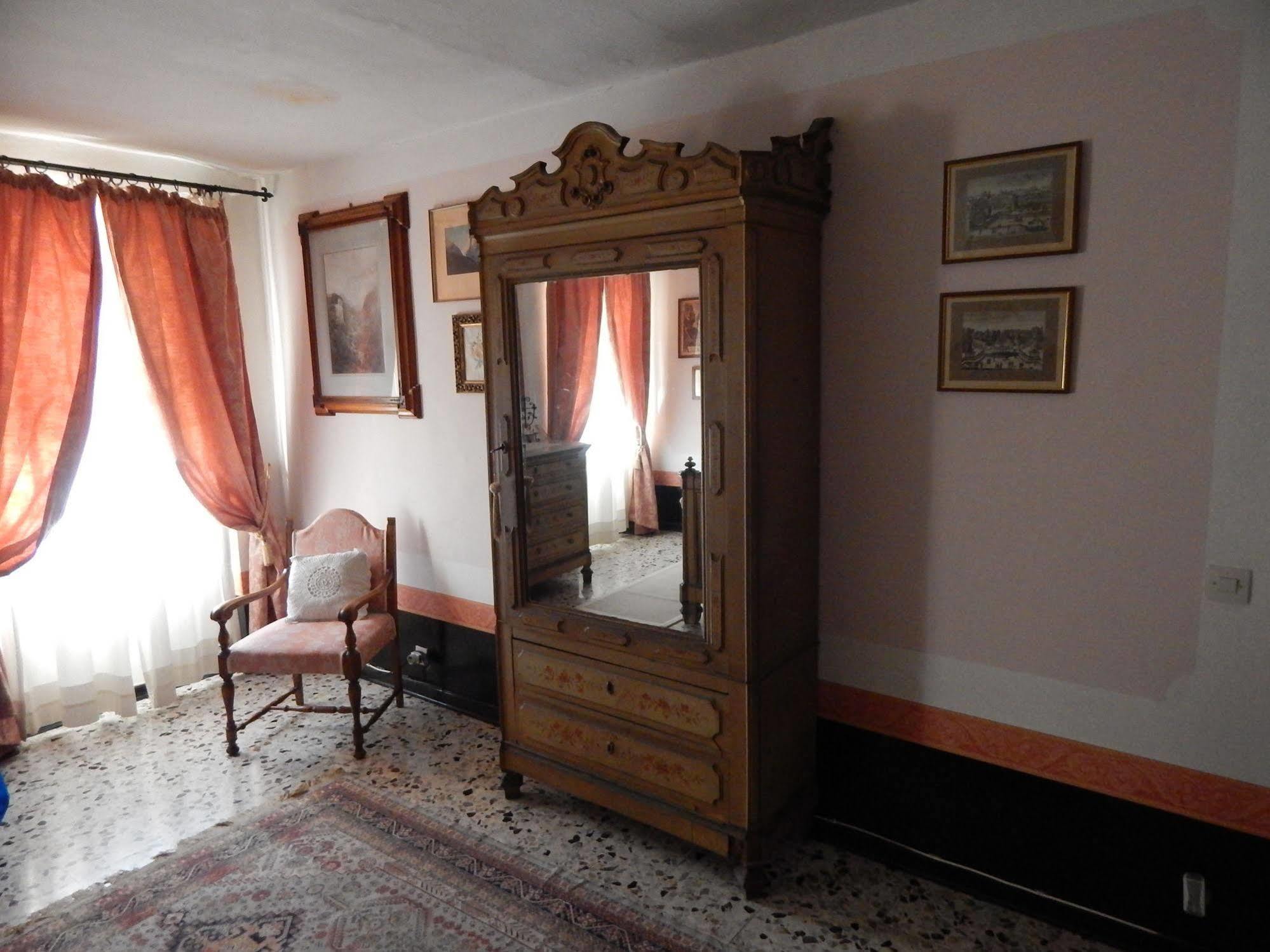 Allegri Von Ghega Bed & Breakfast Venice